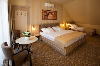 Barokk Hotel Promenad Gyor