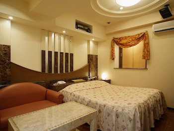 Hotel Olive Sakai - Adults Only