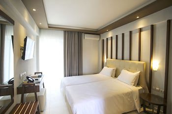 Royal Hotel and Suites fotoğrafı