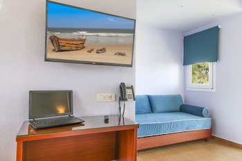 Royal Hotel and Suites galeri fotoğrafı