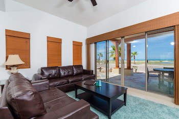 Laguna Shores Resort