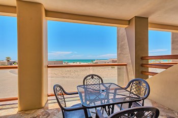 Laguna Shores Resort