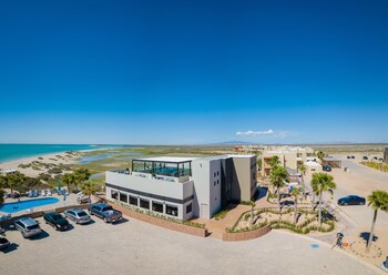 Laguna Shores Resort
