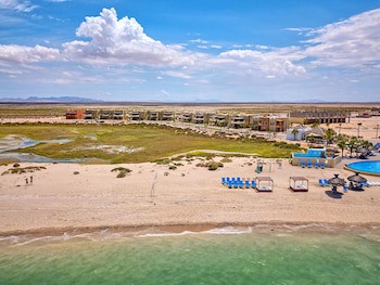 Laguna Shores Resort