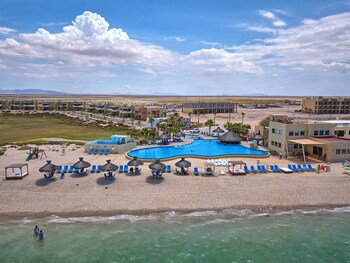 Laguna Shores Resort