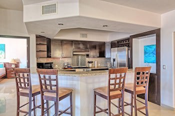 Laguna Shores Resort