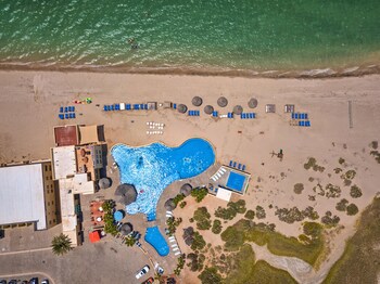 Laguna Shores Resort