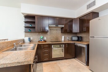 Laguna Shores Resort