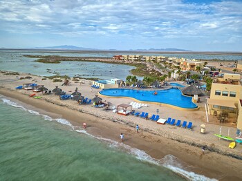 Laguna Shores Resort