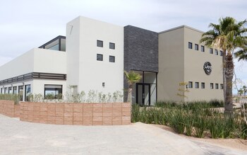 Laguna Shores Resort