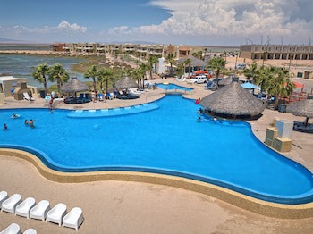 Laguna Shores Resort