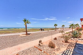 Laguna Shores Resort