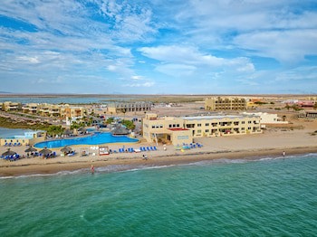 Laguna Shores Resort
