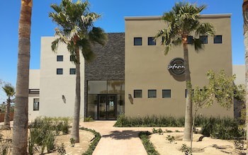 Laguna Shores Resort