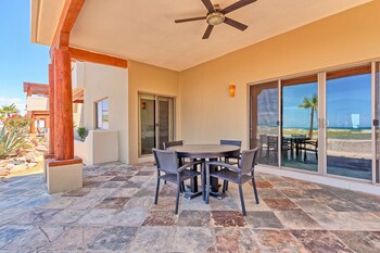 Laguna Shores Resort