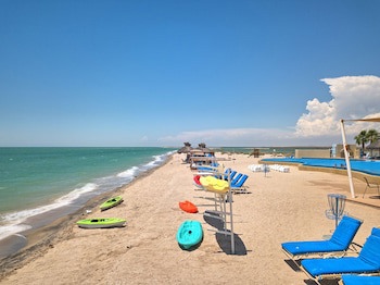 Laguna Shores Resort
