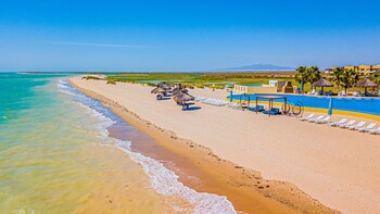 Laguna Shores Resort