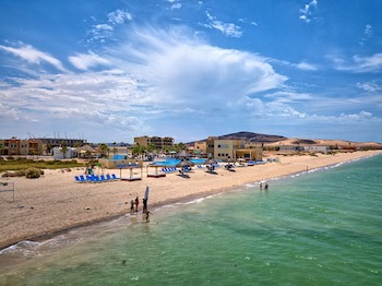 Laguna Shores Resort