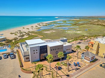 Laguna Shores Resort