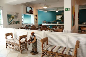 Vitoria Hotel Residence Newport