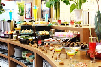 Fame Hotel Gading Serpong