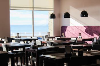 Dazzler By Wyndham Puerto Madryn