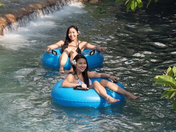 Guam Plaza Resort