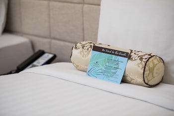 Guam Plaza Resort