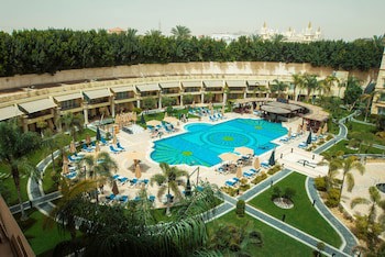 Renaissance Cairo Mirage City Hotel