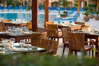 Renaissance Cairo Mirage City Hotel