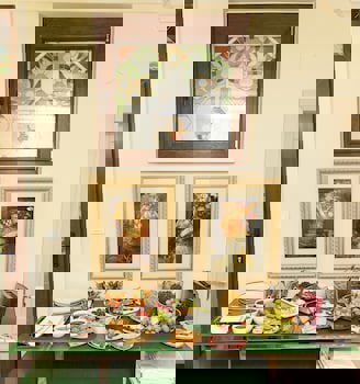 Villa Pera Suite Hotel