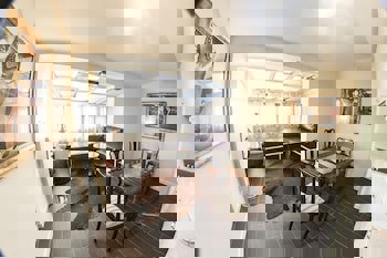 Villa Pera Suite Hotel