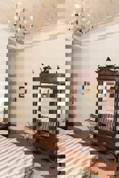 Villa Pera Suite Hotel