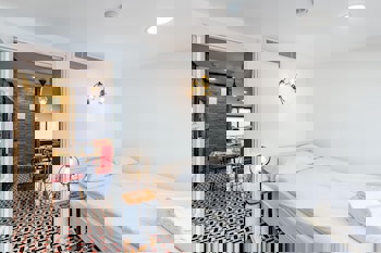 Villa Pera Suite Hotel