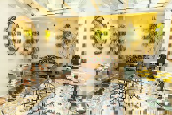 Villa Pera Suite Hotel