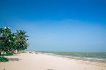 Dhevan Dara Beach Villa