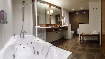 Grand Hotel Ciudad De Barbastro