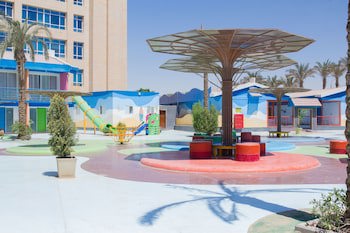 Swiss Inn Teda Hotel & Aquapark