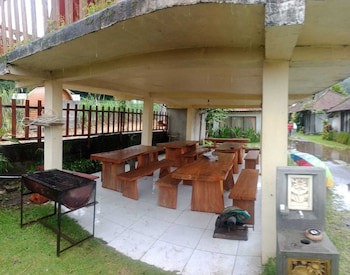 Astradana Hotel & Restaurant