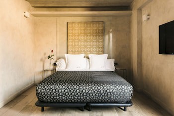 Arai Aparthotel
