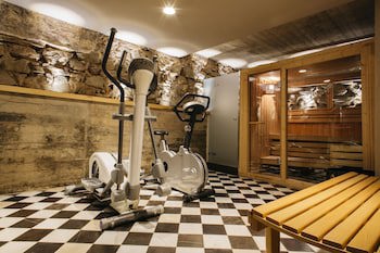 Arai Aparthotel