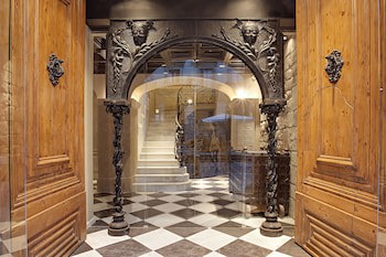 Arai Aparthotel