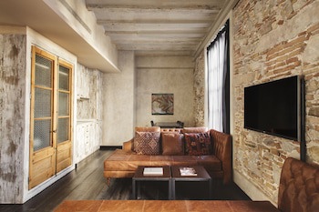 Arai Aparthotel