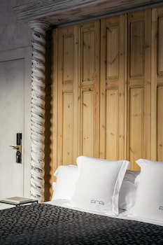 Arai Aparthotel