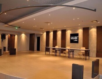 Gallery Art Hotel