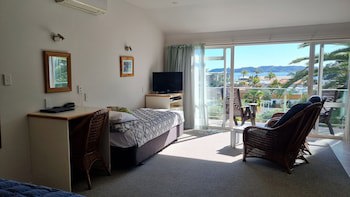 Admiral's View Lodge