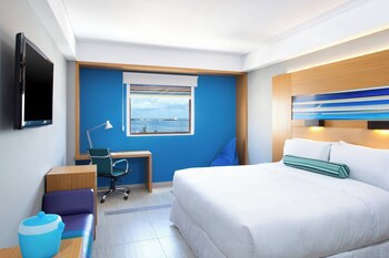Aloft Cancun