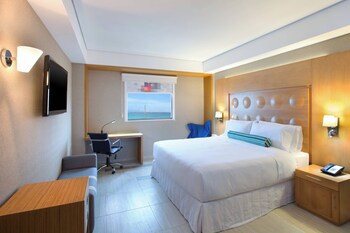 Aloft Cancun