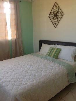 Suenos Del Mar Vacation Rentals