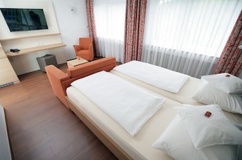 Badhotel Restaurant Stauferland galeri fotoğrafı